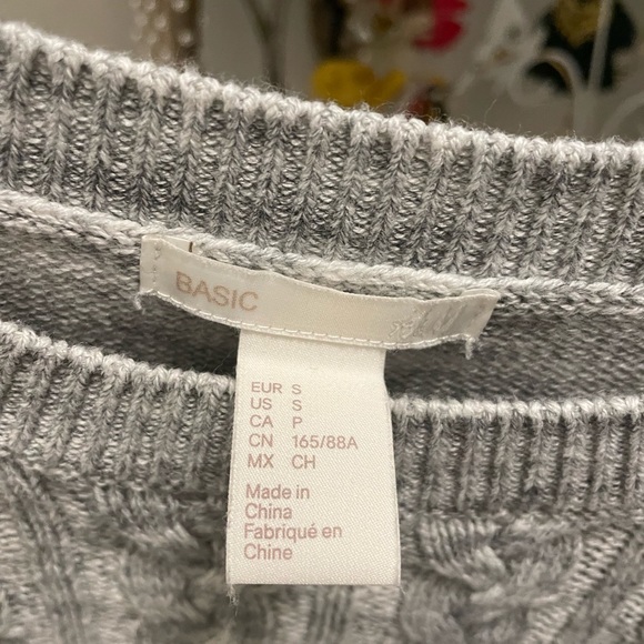H&M pullover sweater - Picture 9 of 10